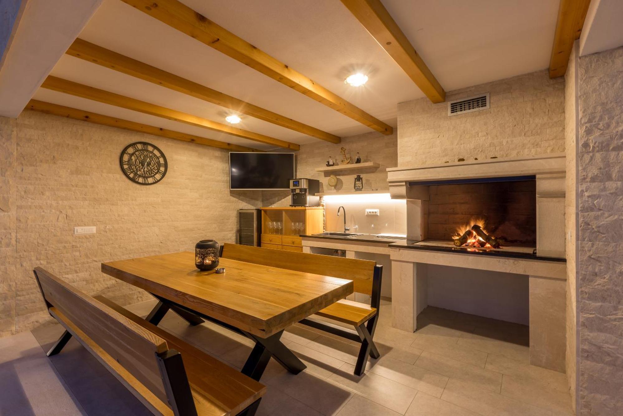Luxury Villa Diana With Heated Pool And Jacuzzi Dograde 외부 사진