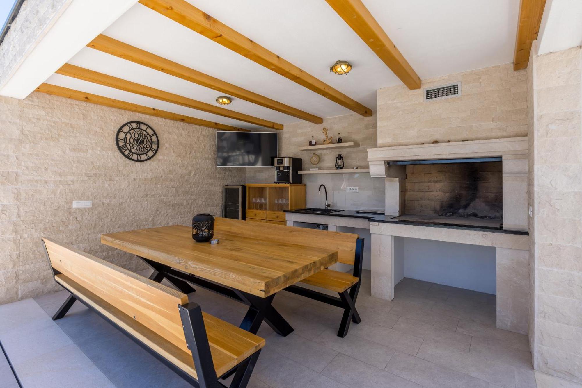 Luxury Villa Diana With Heated Pool And Jacuzzi Dograde 외부 사진