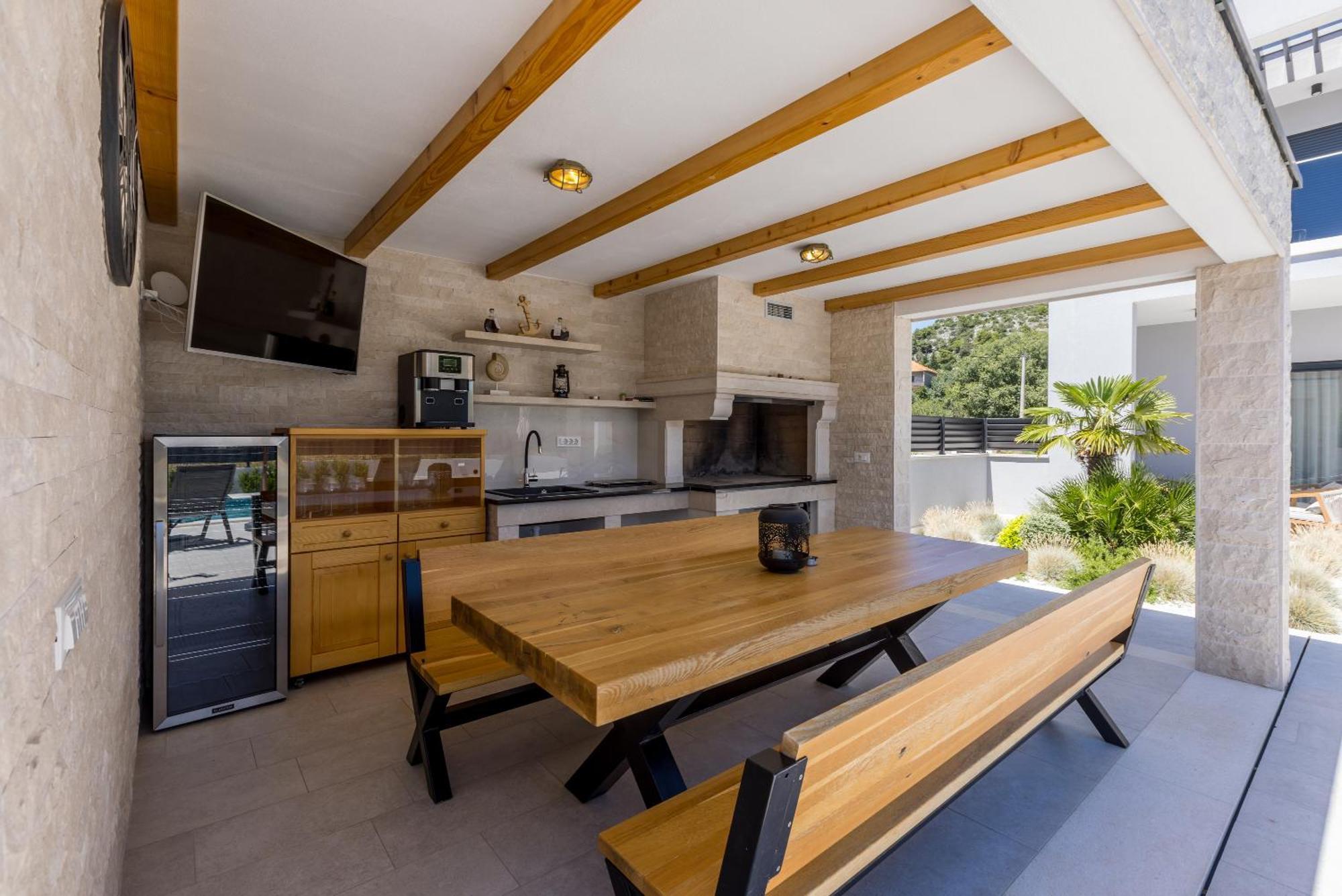Luxury Villa Diana With Heated Pool And Jacuzzi Dograde 외부 사진